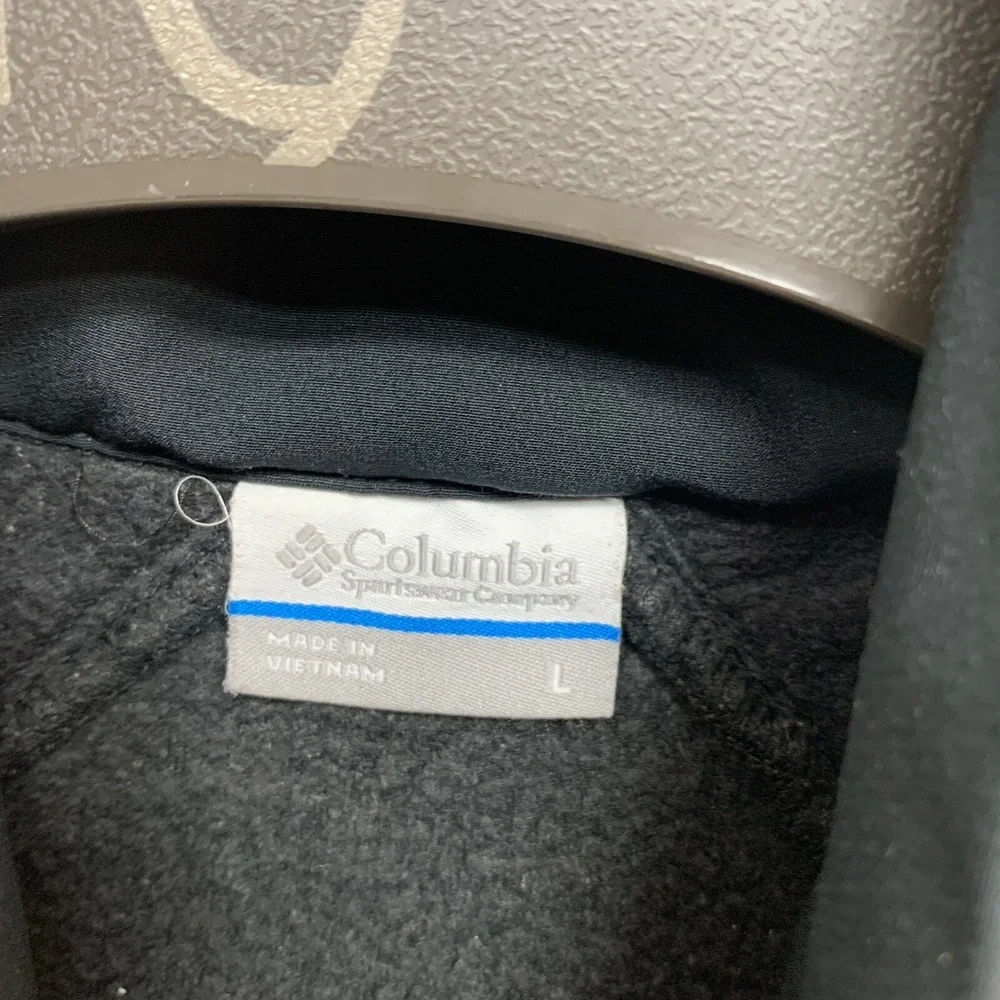 Columbia Women's Large Fleece Jacket‎ Full Zip Pockets Black Bull Embroidery